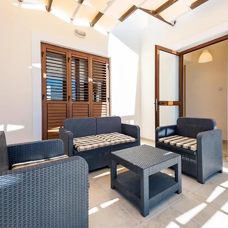Alexandra By Ezoria Villa Agia Napa